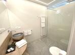 suite-einraum-calville-bath-zea-curtis-merano